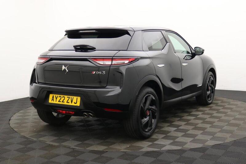DS Automobiles DS 3 Crossback view 4