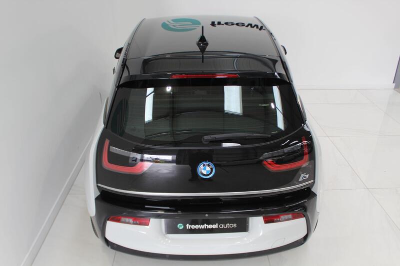 2022 BMW i3 in White — image 30 of 79