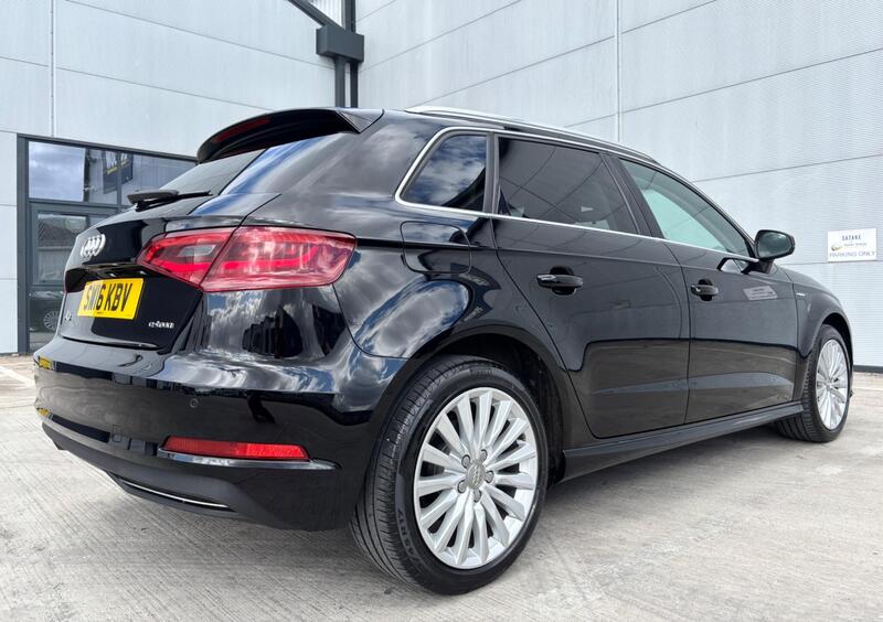 Audi A3 view 3