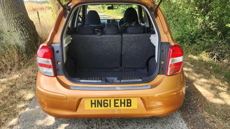 2011 Nissan Micra — photo 16