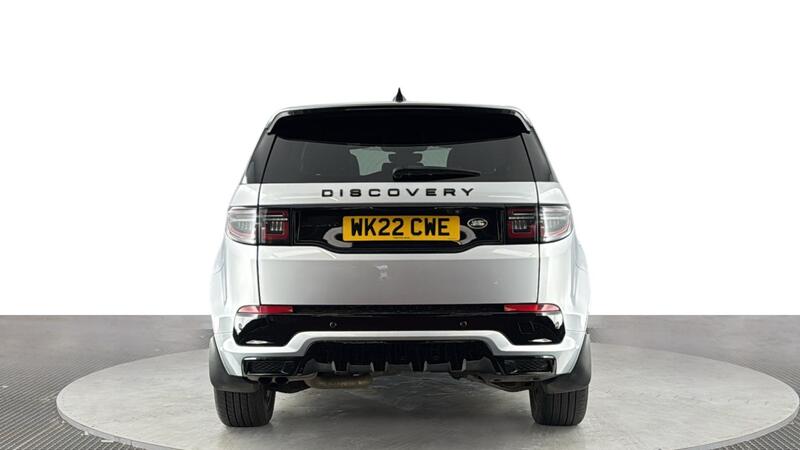 Land Rover Discovery Sport view 5