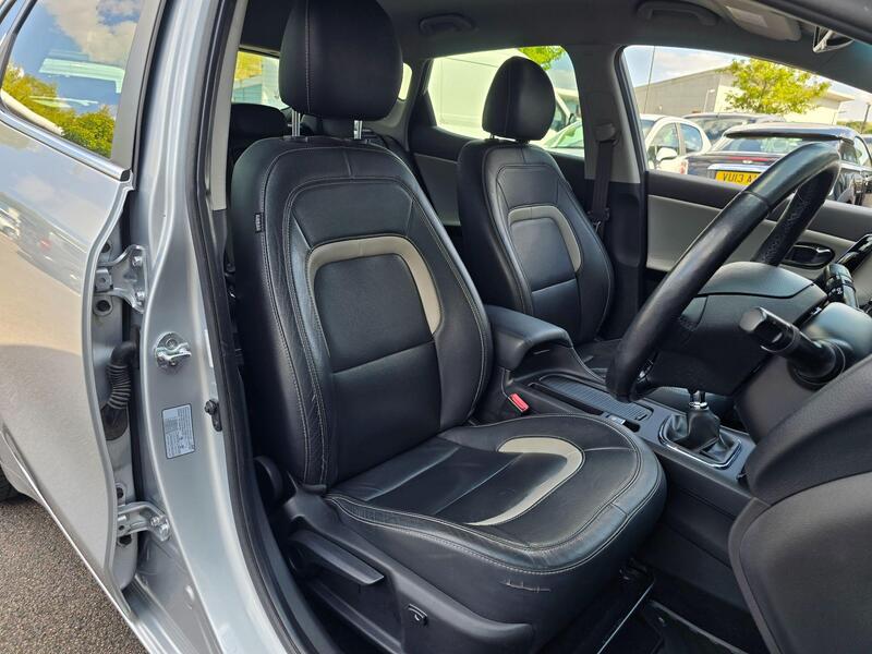 Kia Ceed view 6