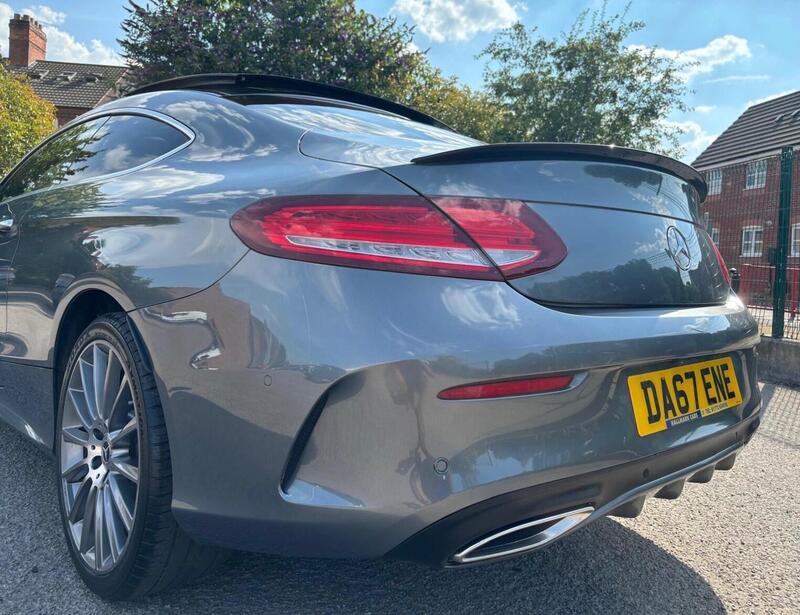 Mercedes-Benz C-Class view 4