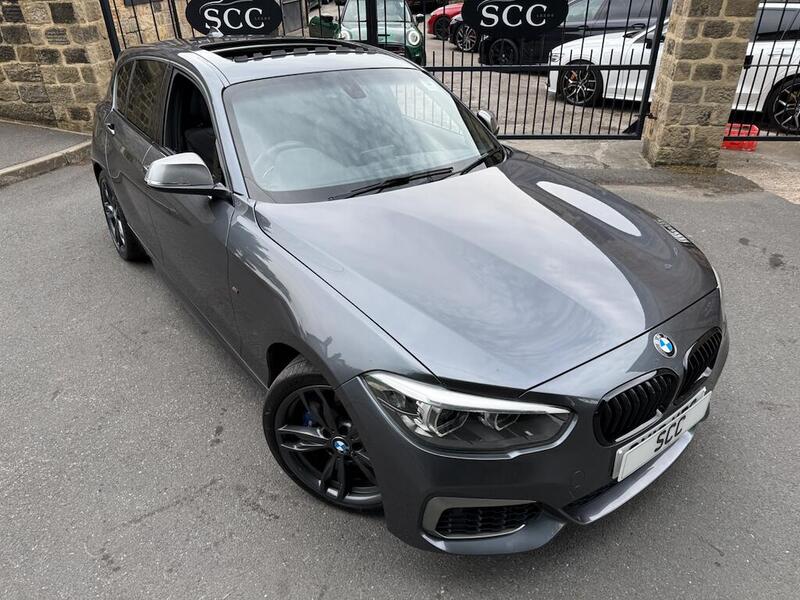 BMW 1 Series view 3