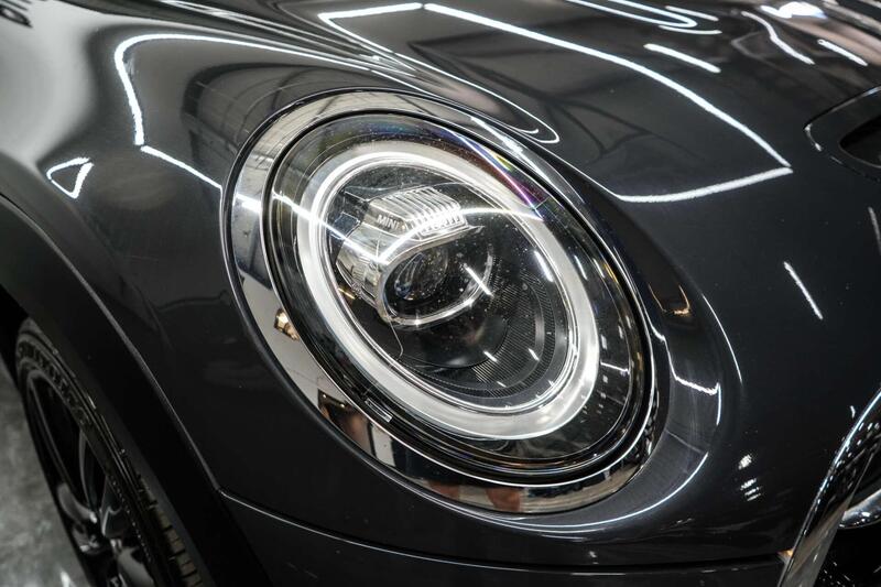 Mini Cooper view 6
