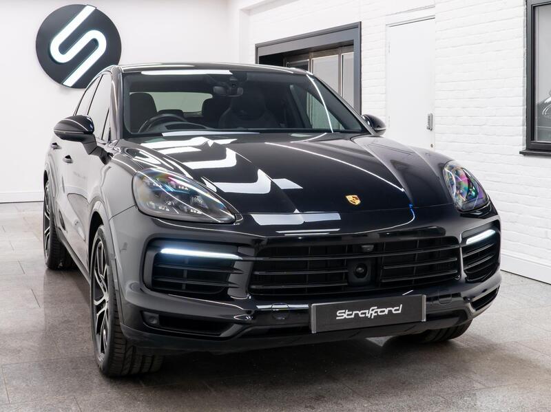 Porsche Cayenne view 4