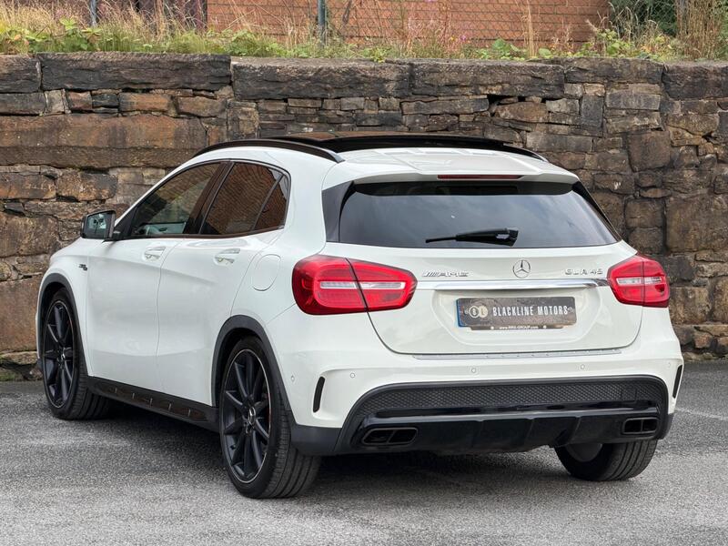 Mercedes-Benz Gla view 5