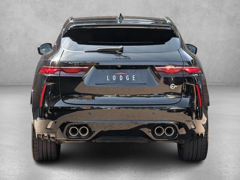 Jaguar F-Pace view 6