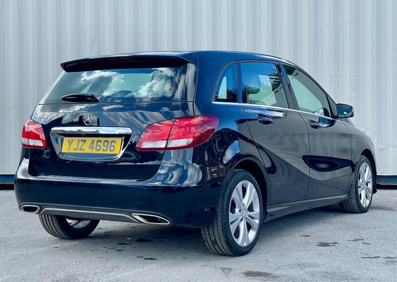 Mercedes-Benz B Class view 4