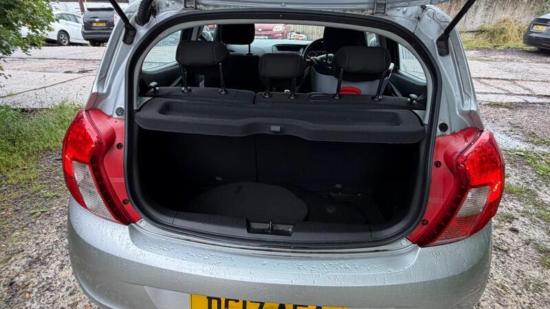 2017 Vauxhall Viva — photo 17