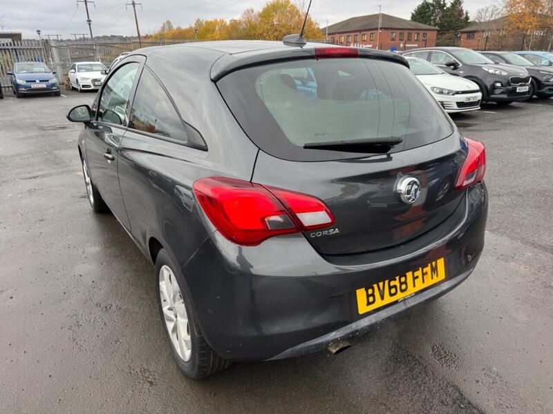Vauxhall Corsa view 5