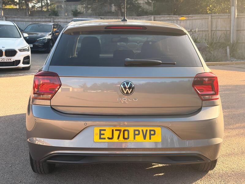 Volkswagen Polo view 7
