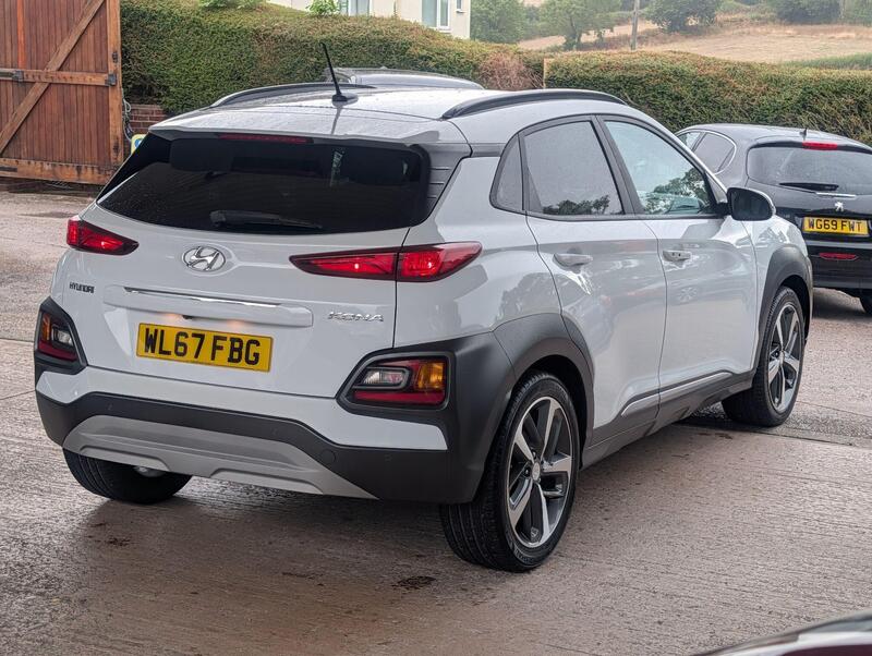 Hyundai Kona view 7