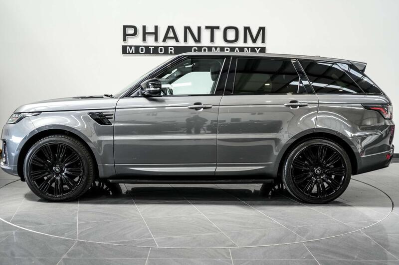 Land Rover Range Rover Sport view 3