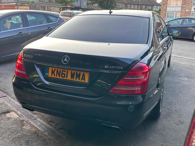 Mercedes-Benz S-Class view 7