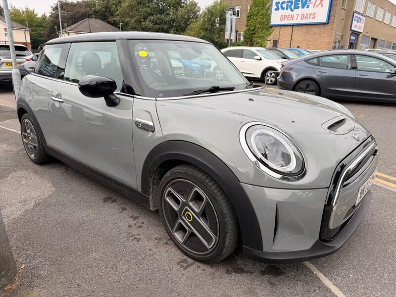 Mini Electric Hatch view 3