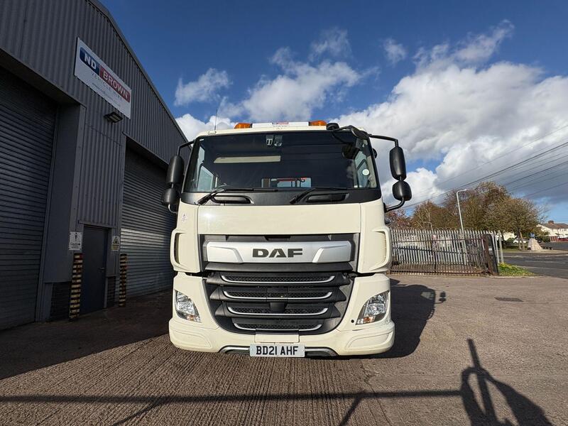 DAF CF230 26T Hot Box Rear Steer (Twin)
