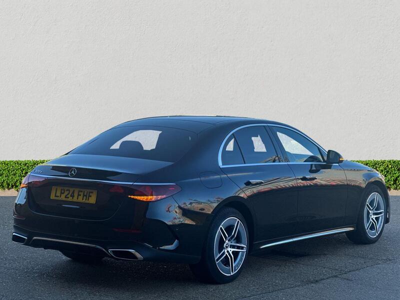 Mercedes-Benz E Class view 7