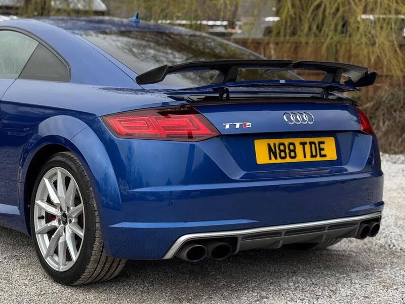 Audi Audi TTS view 5