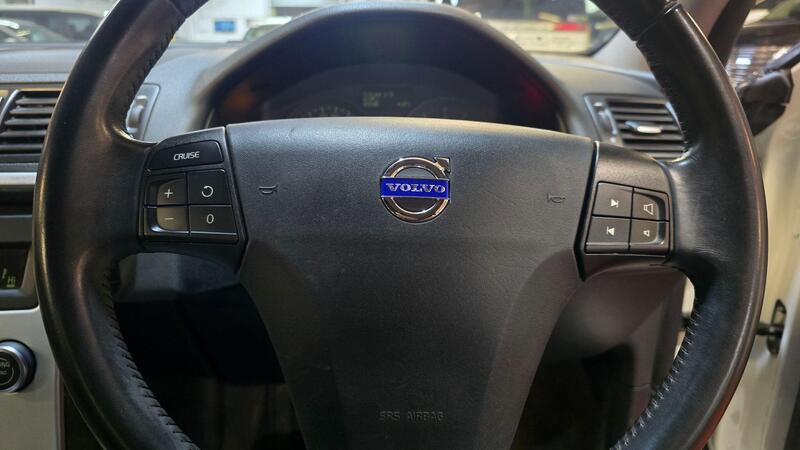 Volvo V50 view 7