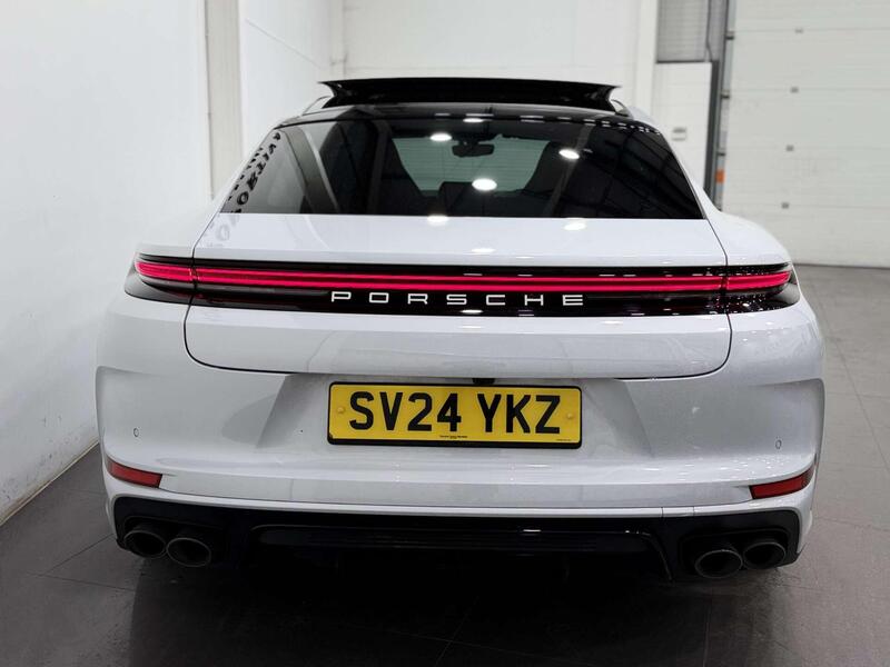 Porsche Panamera view 6