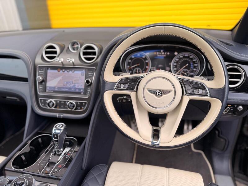 Bentley Bentayga view 2