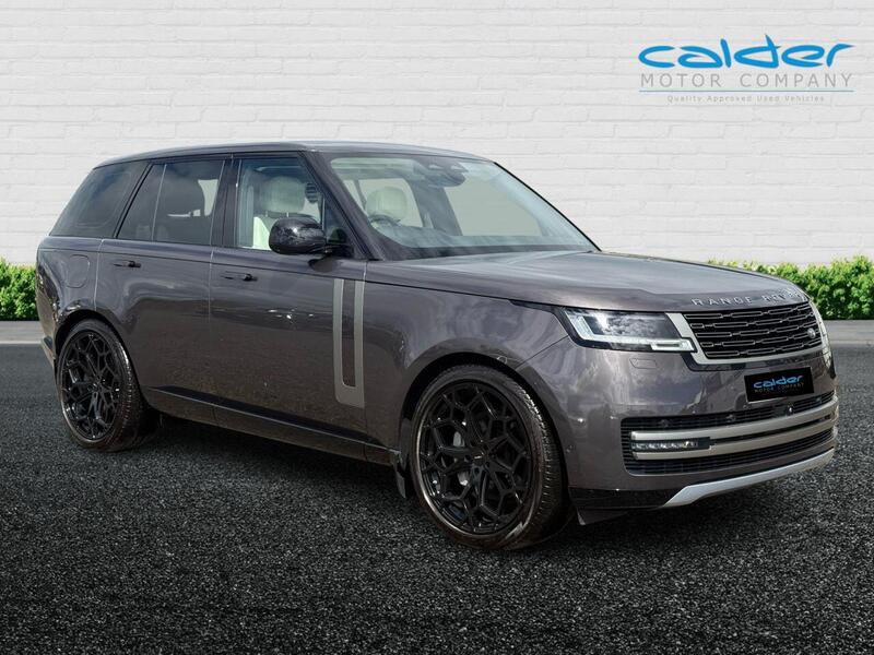 Land Rover Range Rover view 3
