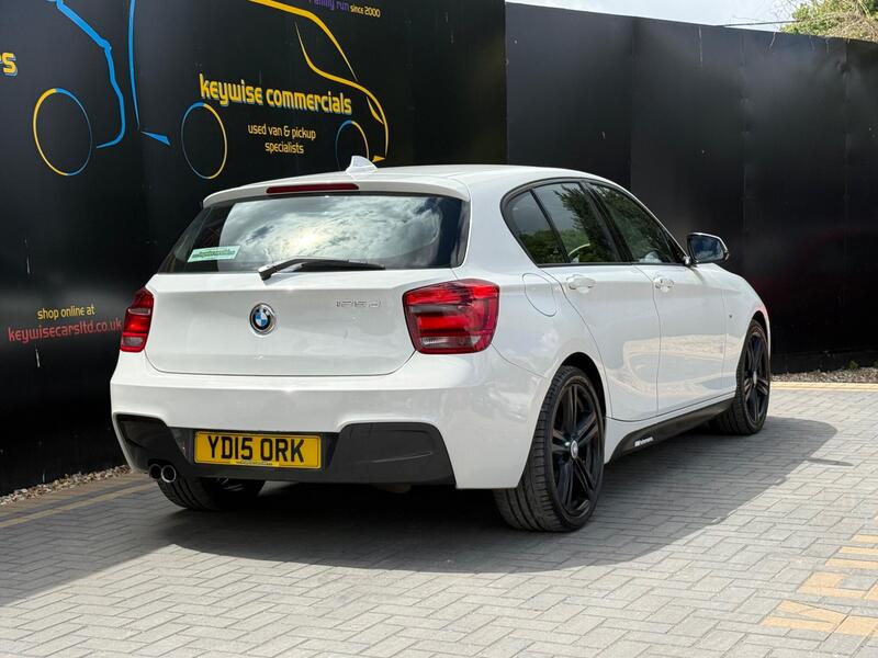 BMW 1 Series view 5