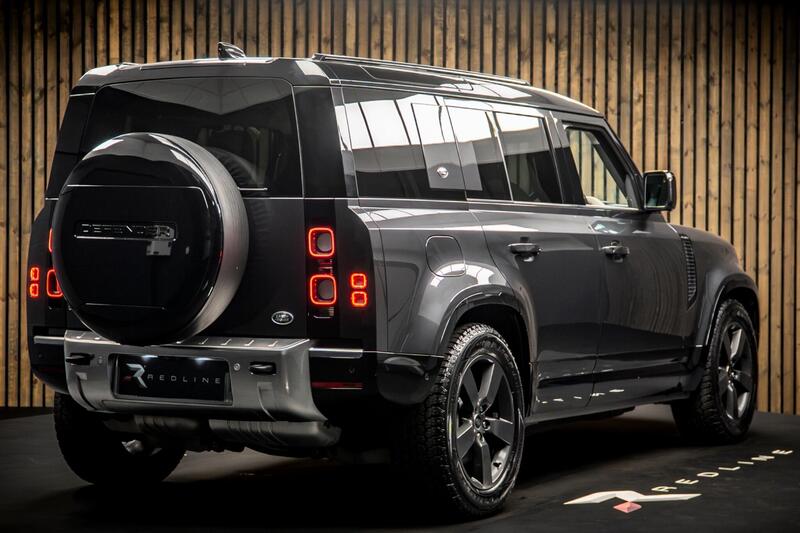 Land Rover Defender view 4