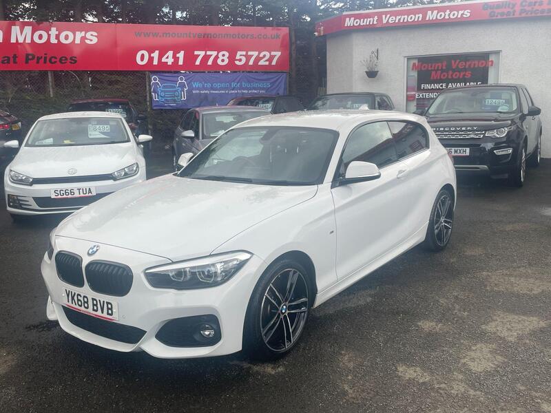 BMW 1 Series view 2