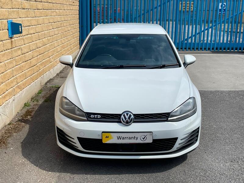 Volkswagen Golf view 5