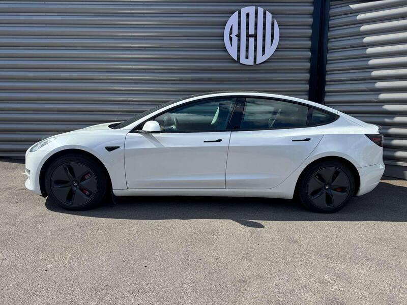Tesla Model 3 view 6