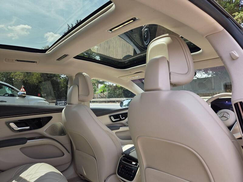 Mercedes-Benz 450 view 7