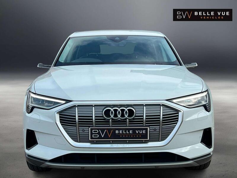 Audi Audi e-tron view 7