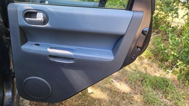 2007 Mitsubishi Colt — photo 27