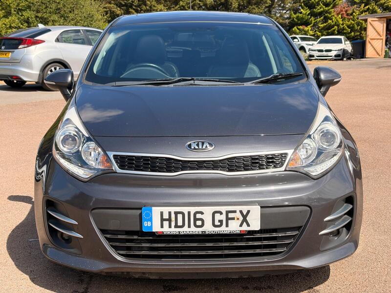 Kia Rio view 2