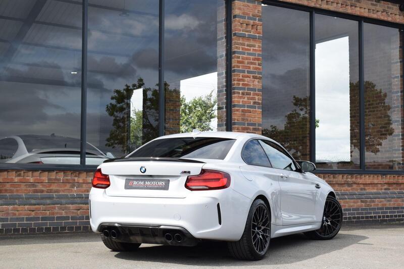 BMW M2 view 2