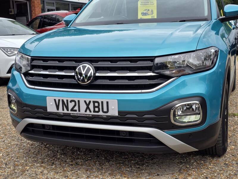 Volkswagen T-Cross view 7