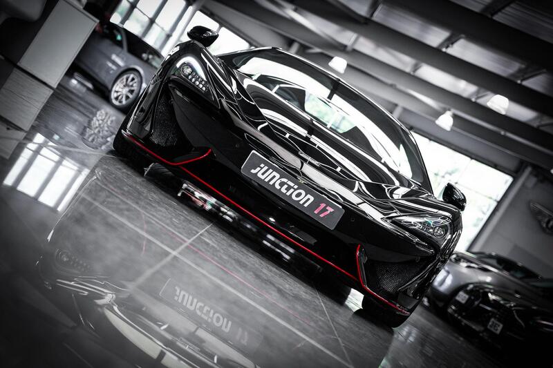 Mclaren 570s view 3