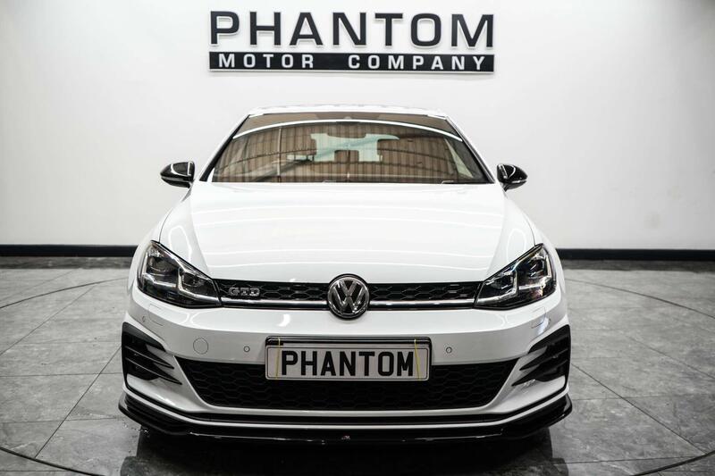Volkswagen Golf view 5