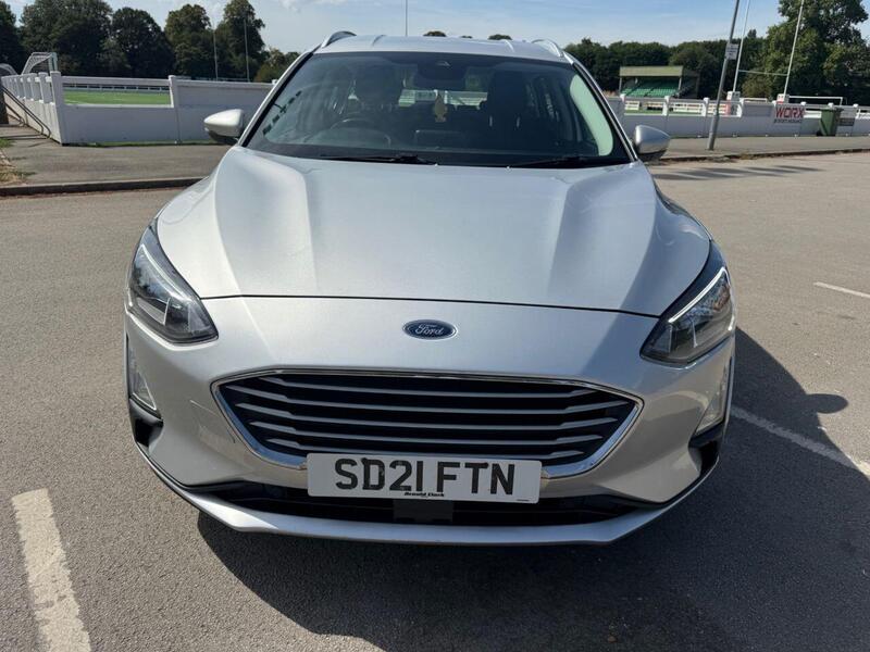 Ford Focus view 6