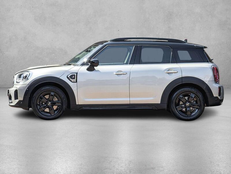 MINI Countryman view 4