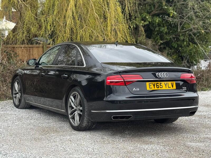 Audi Audi A8 view 6