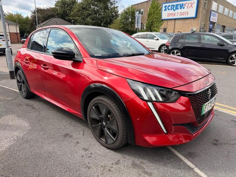 Peugeot E-208 view 3