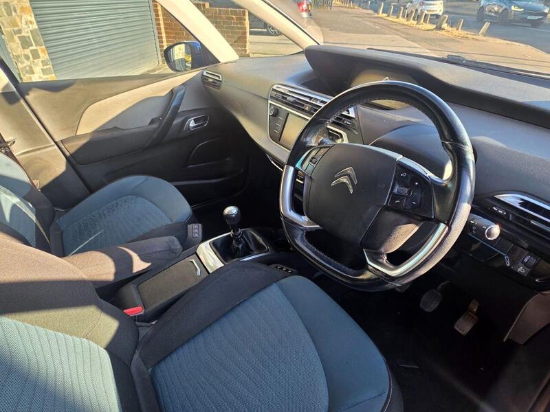 Citroen Grand C4 Picasso view 7
