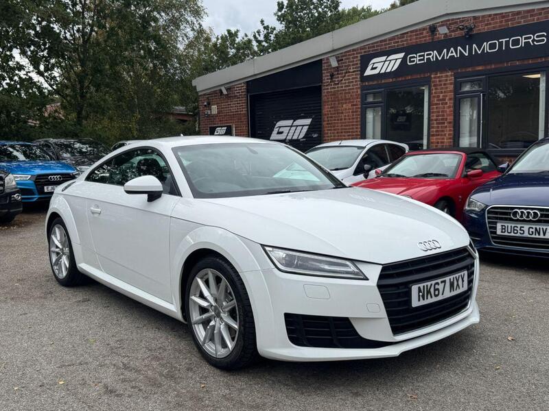 Audi TT view 5