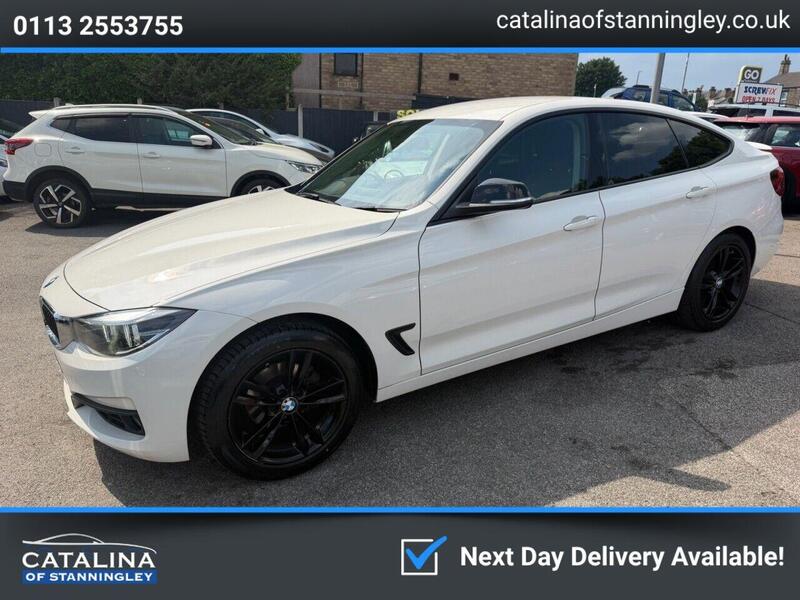 BMW 3 Series view 3