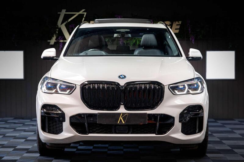 BMW X5 view 4