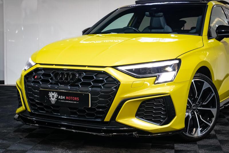 Audi Audi S3 view 2