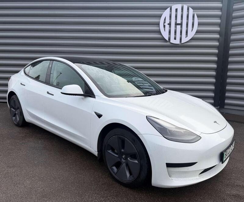 Tesla Model 3 main image